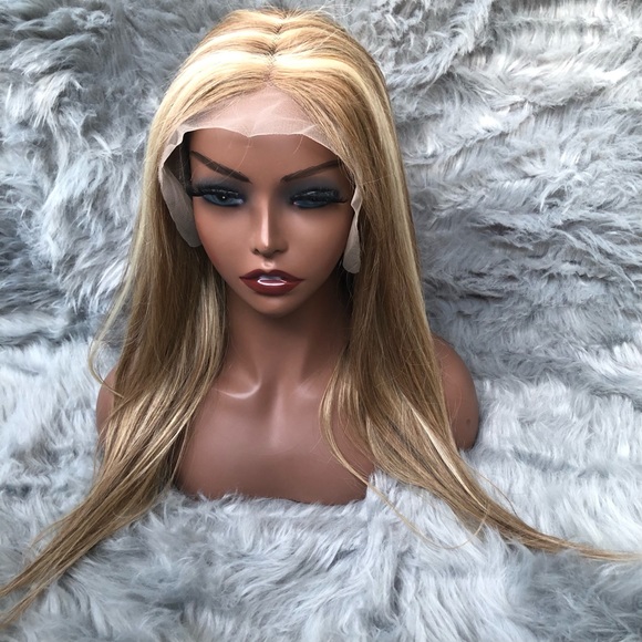 SOLD 100% Human Hair Wig Blonde Highlight middle part Lace Front 20 Inch - Picture 7 of 13